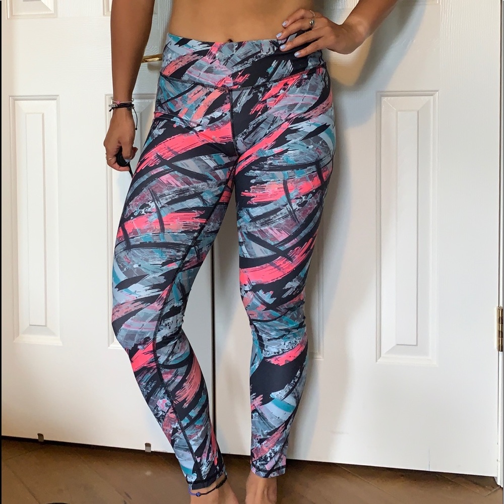 Colorful Fabletics Leggings